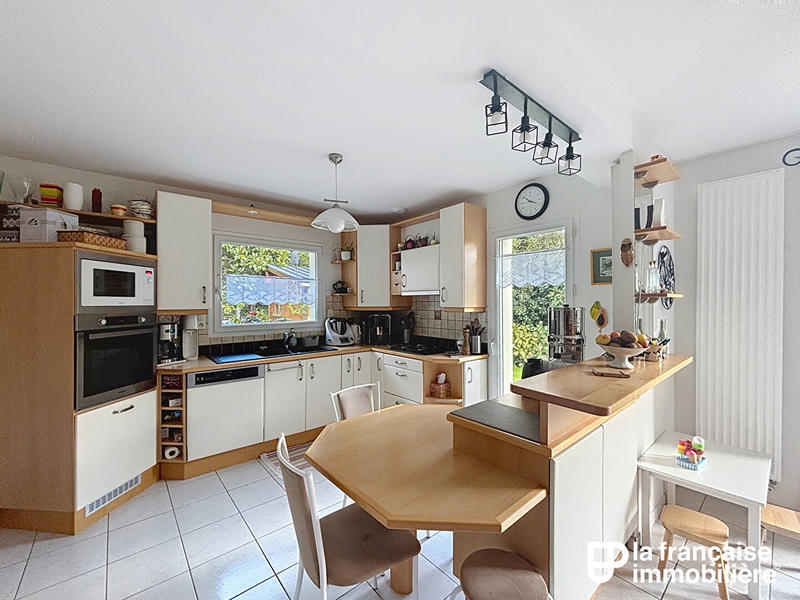 Maison - 153 m² - 6 pièces