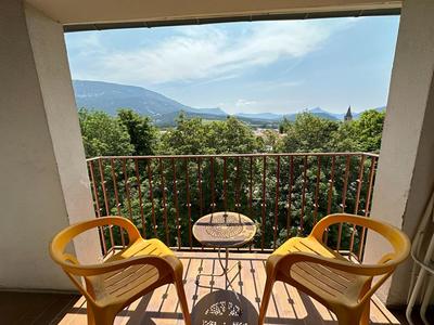 Maison - 776 m² - 30 pièces