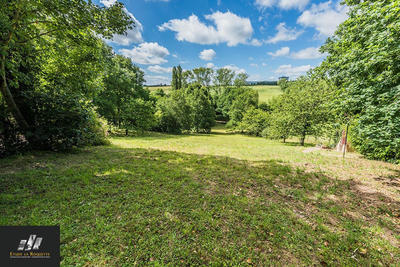 Maison - 280 m² - 6 pièces