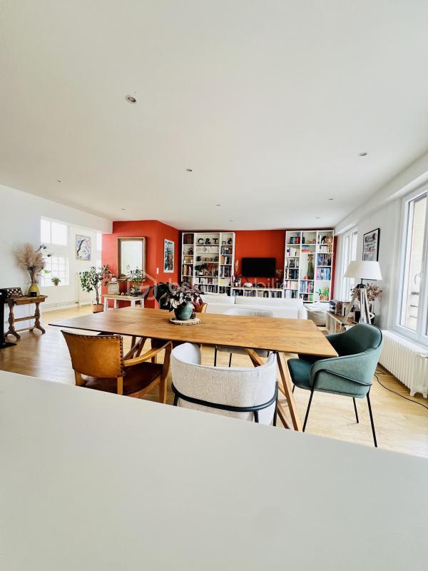 Appartement - 99 m² - 3 pièces