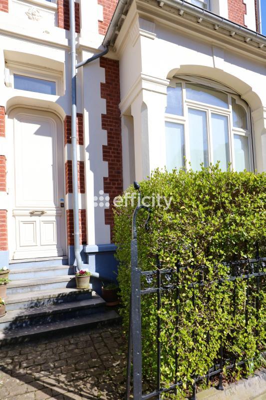 Maison bourgeoise - 222 m² - 8 pièces