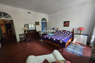 Appartement - 107 m² - 3 pièces