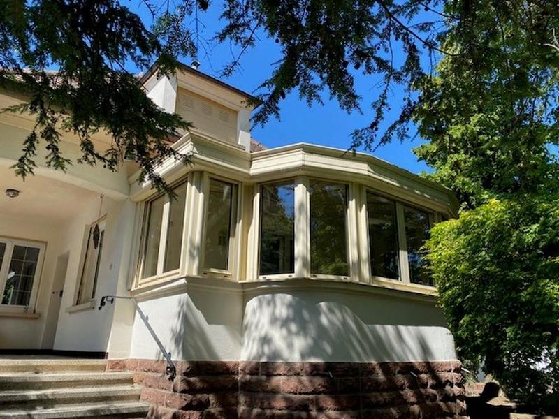 Maison - 218 m² - 9 pièces