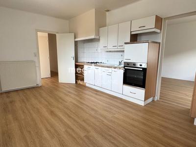 Maison en pierre - 93 m² - 5 pièces