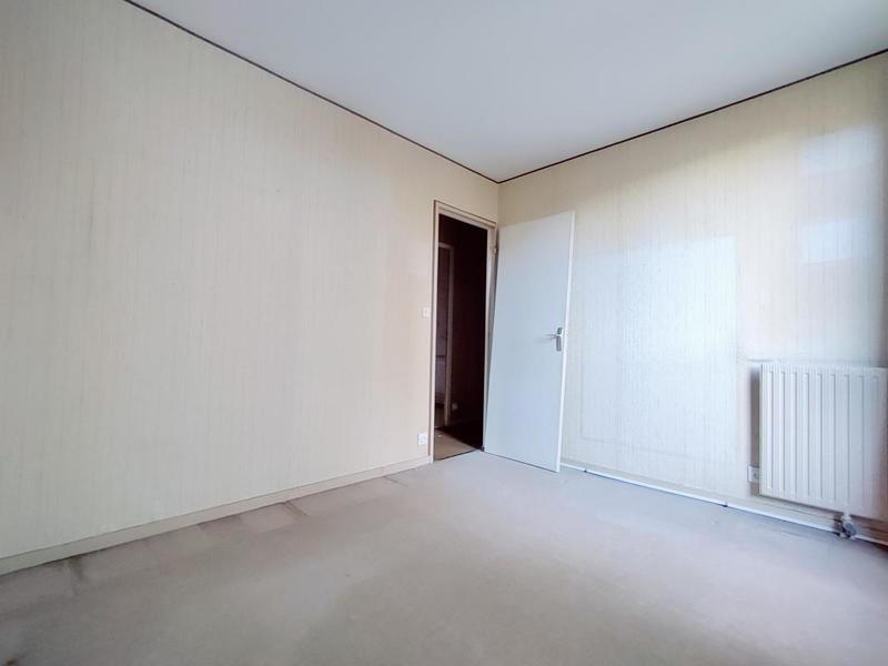 Appartement - 99 m² - 5 pièces