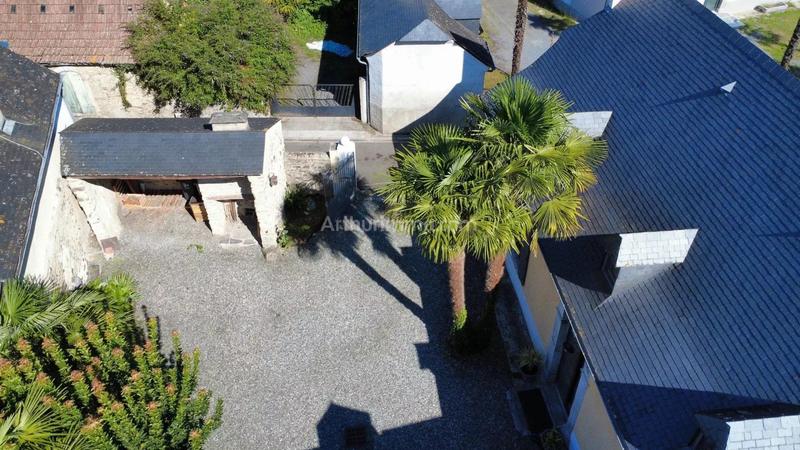 Maison - 150 m² - 4 pièces