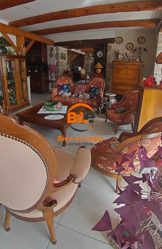 Maison - 282 m² - 11 pièces