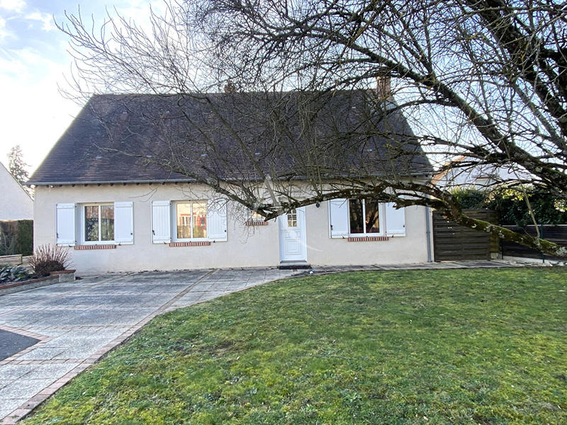 Maison - 163 m² - 6 pièces