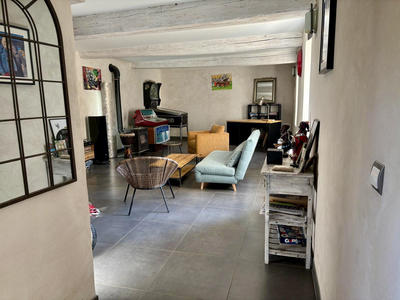 Mas - 200 m² - 8 pièces