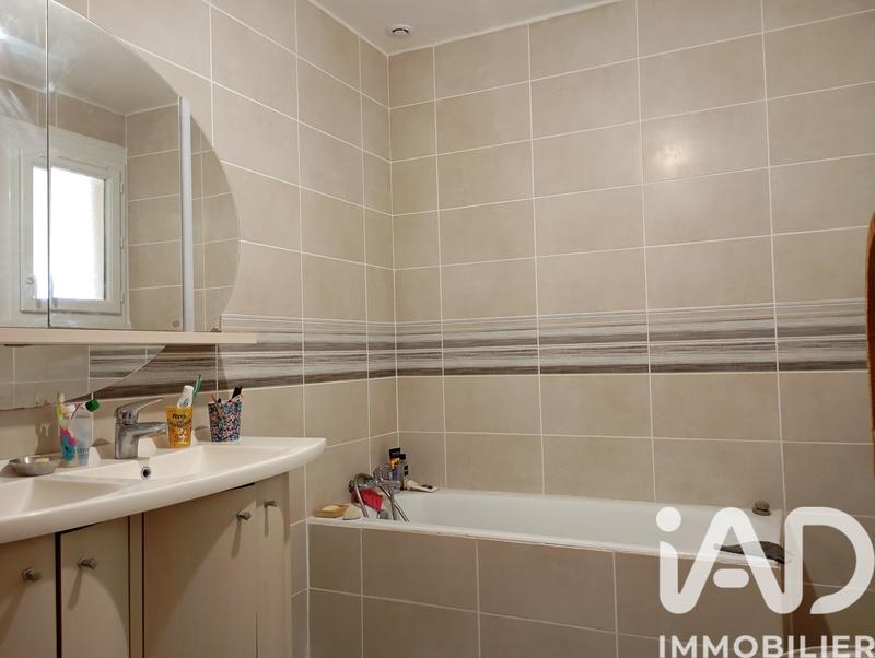 Maison - 104 m² - 4 pièces