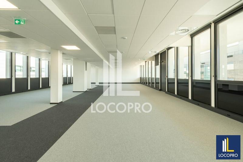 Bureau - 420 m²