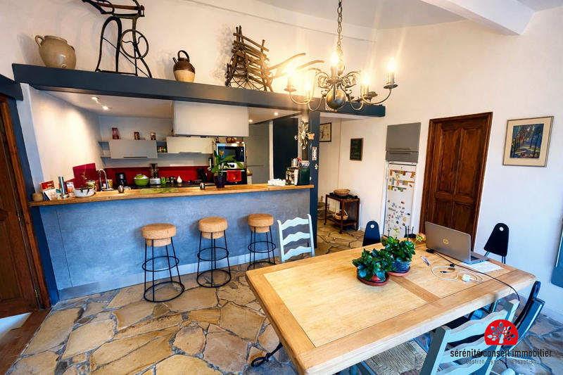 Maison ancienne - 270 m² - 7 pièces