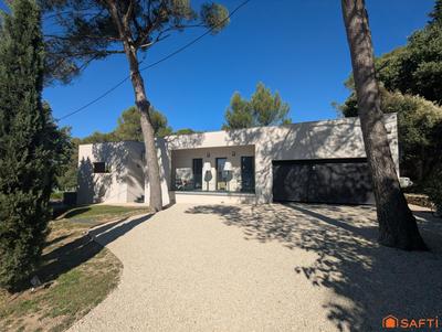 Villa - 190 m² - 6 pièces