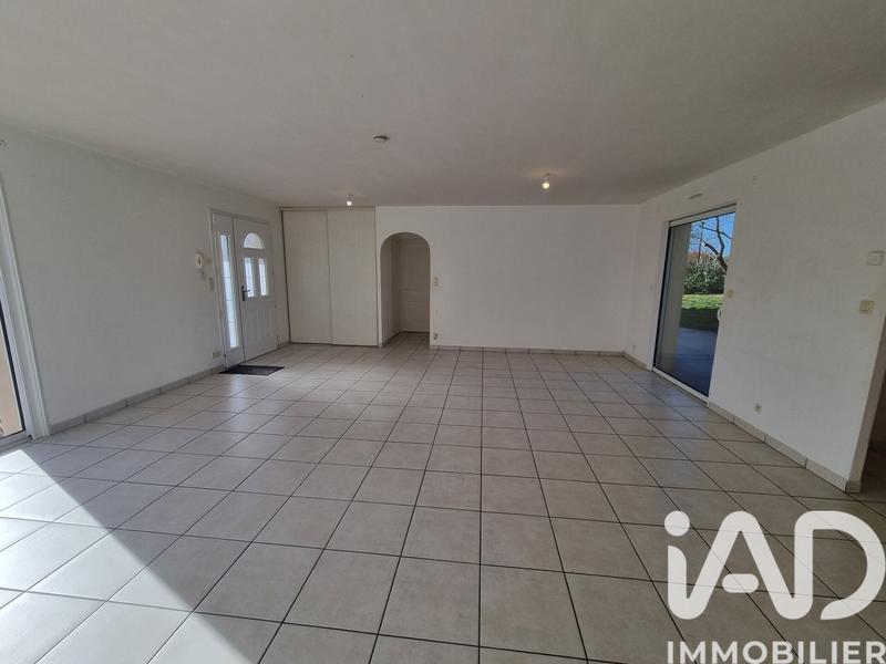 Maison - 121 m² - 6 pièces