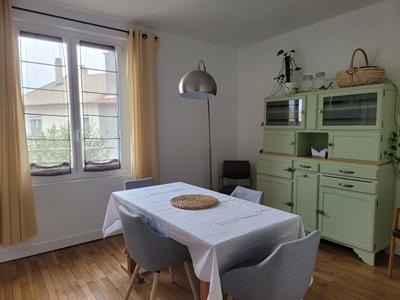 Maison - 96 m² - 6 pièces