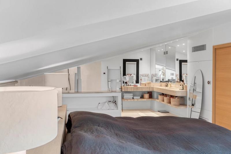 Villa - 265 m² - 6 pièces