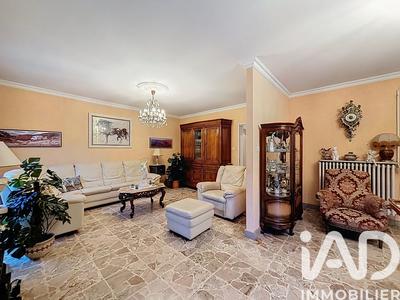 Appartement - 145 m² - 5 pièces