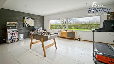 Maison - 180 m² - 7 pièces