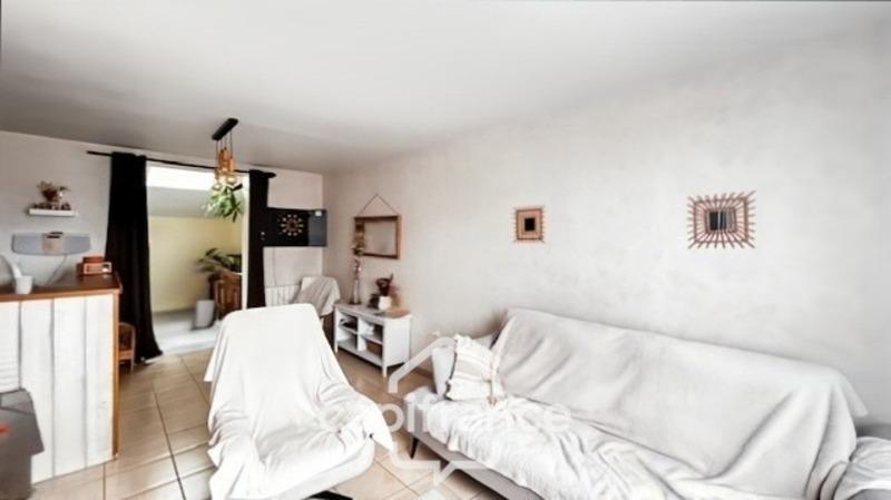 Maison - 92 m² - 5 pièces