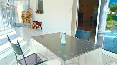 Maison - 140 m² - 4 pièces