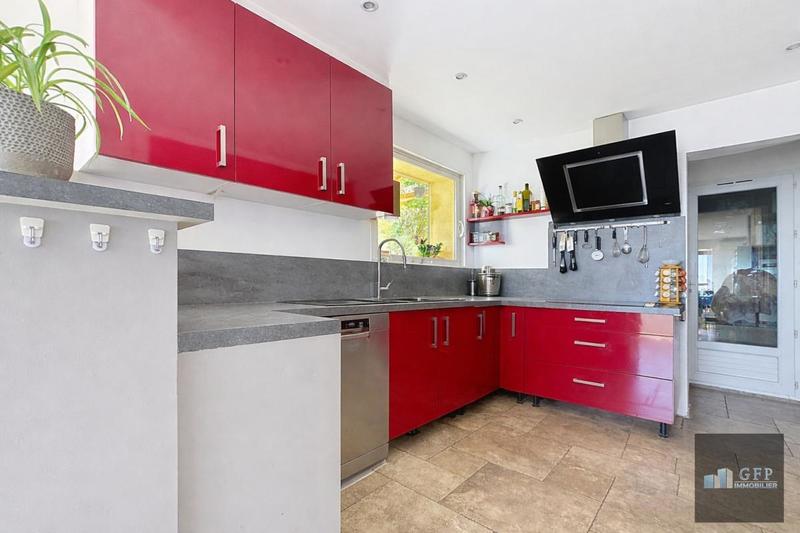 Villa - 152 m² - 7 pièces