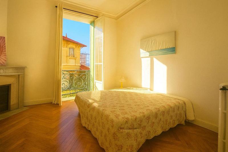 Villa - 210 m² - 7 pièces