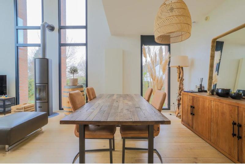 Maison - 155 m² - 5 pièces