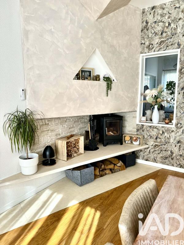 Maison - 320 m² - 10 pièces