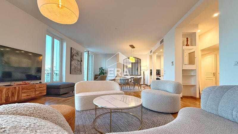 Appartement - 83 m² - 3 pièces