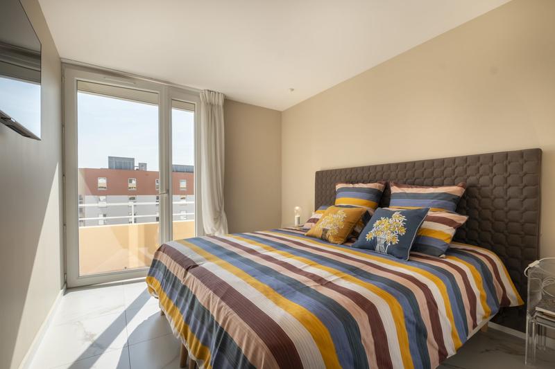 Appartement - 90 m² - 3 pièces