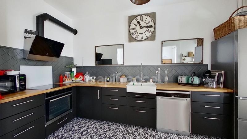 Maison - 184 m² - 7 pièces