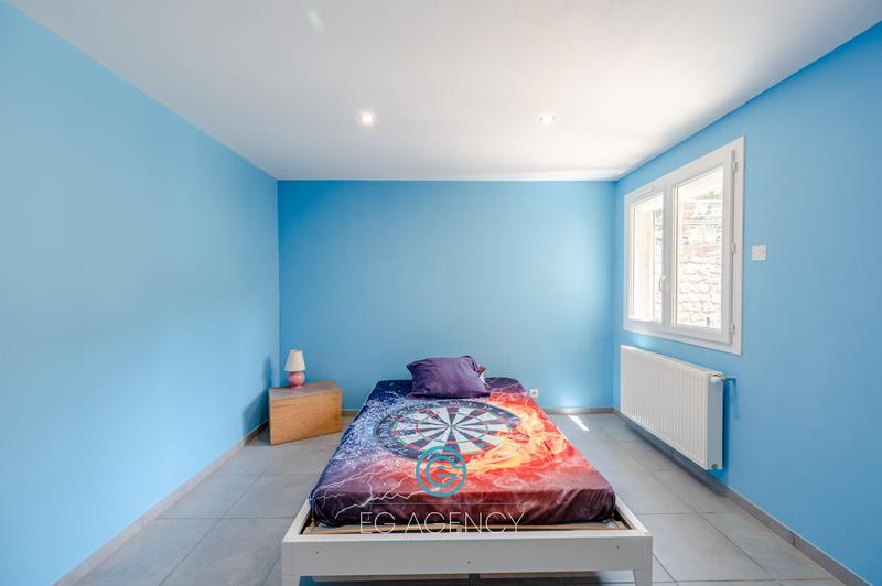 Appartement - 97 m² - 4 pièces