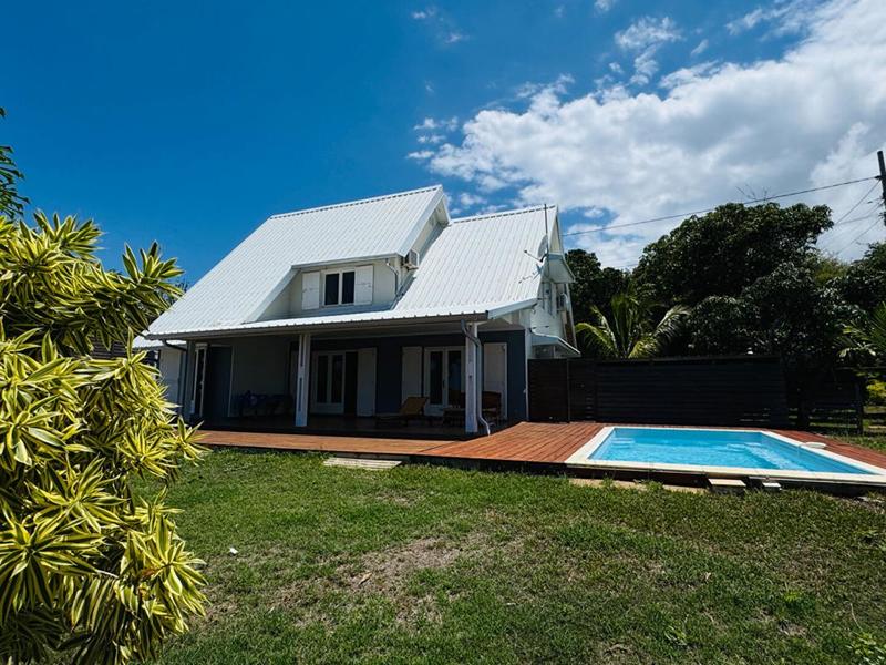 Villa - 270 m² - 9 pièces