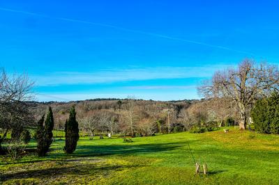 Ferme - 280 m² - 8 pièces