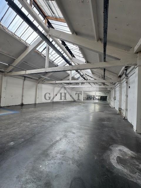 Entrepôt - 433 m²