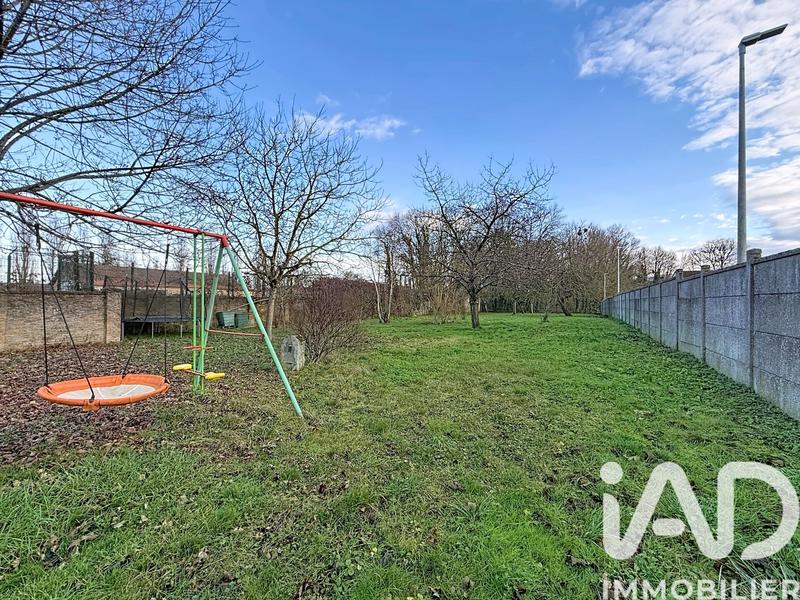 Maison - 244 m² - 11 pièces