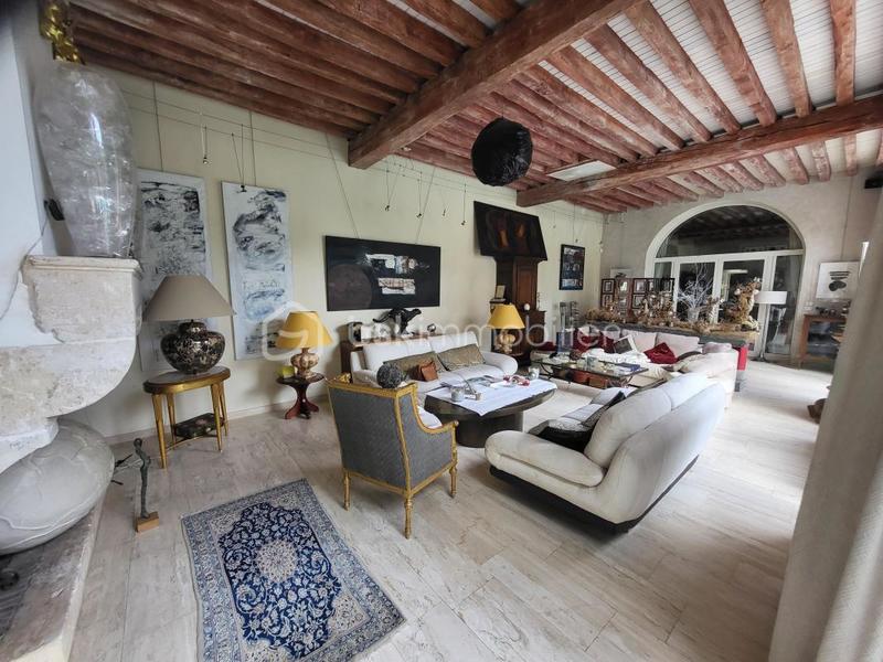 Maison - 400 m² - 10 pièces