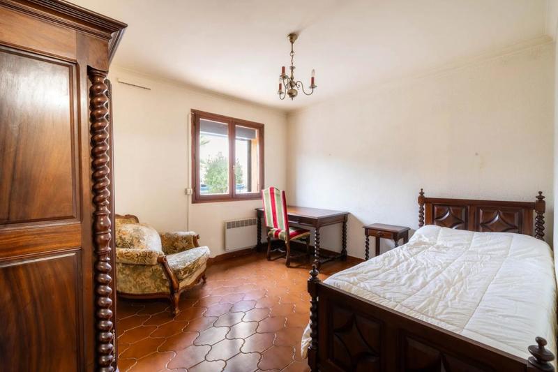 Maison - 142 m² - 7 pièces