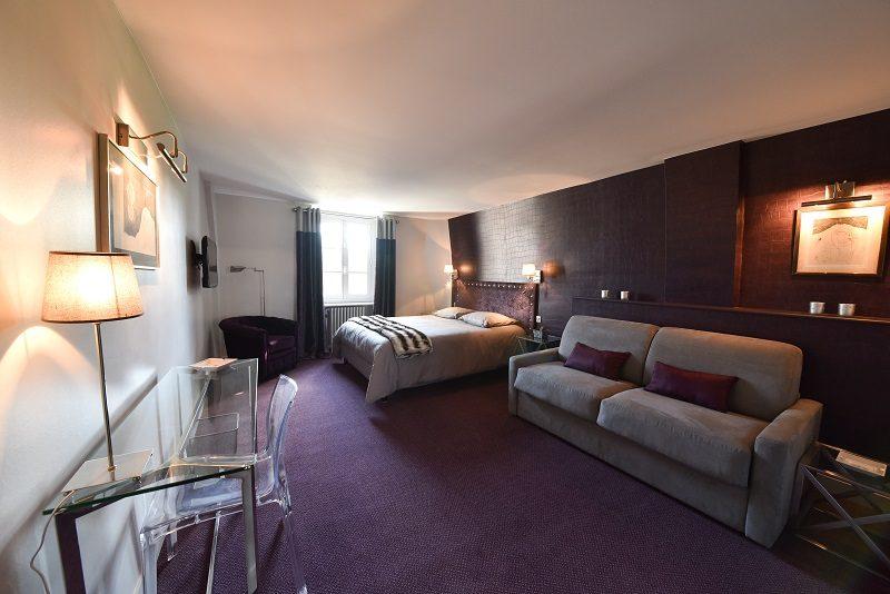 Maison - 230 m² - 7 pièces