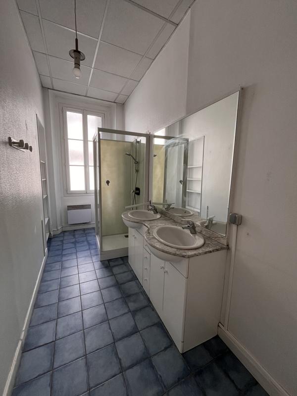 Appartement - 97 m² - 4 pièces