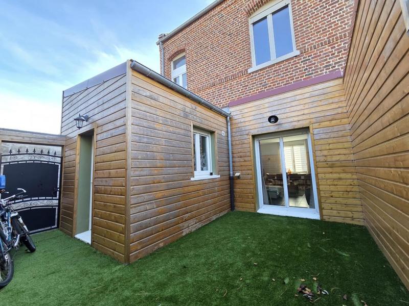 Maison de ville - 92 m² - 5 pièces