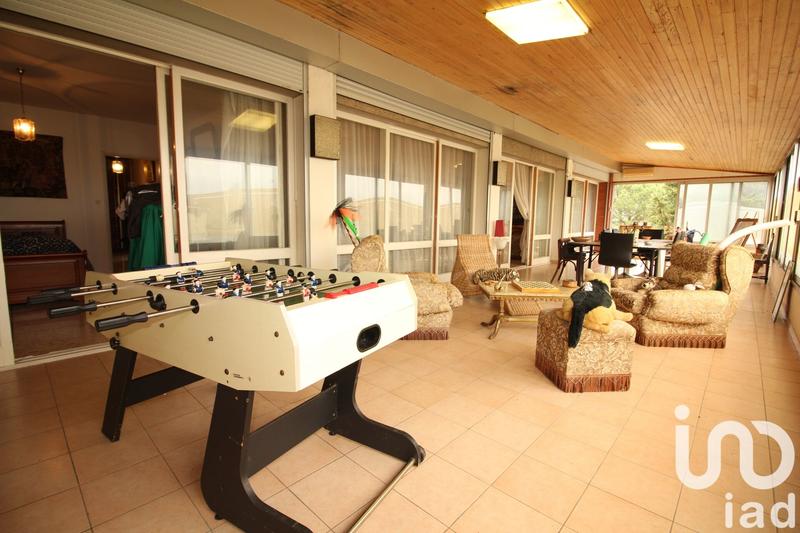 Appartement - 209 m² - 5 pièces