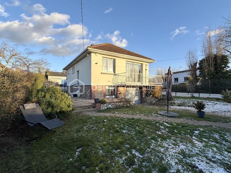 Maison - 100 m² - 6 pièces