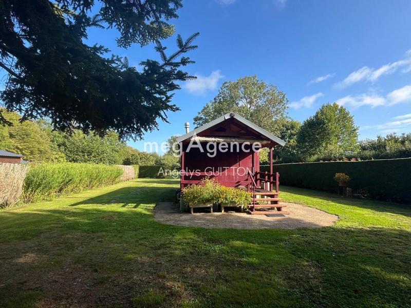 Terrain de loisirs - 1 800 m²