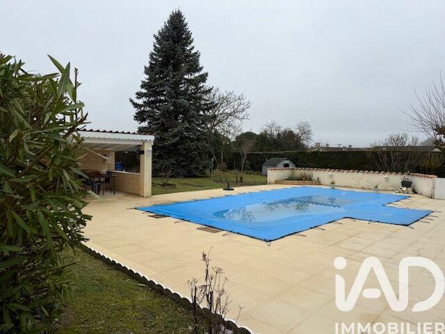 Maison - 104 m² - 4 pièces