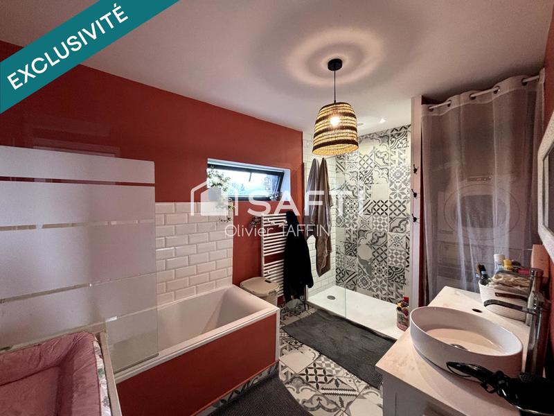 Maison - 94 m² - 6 pièces