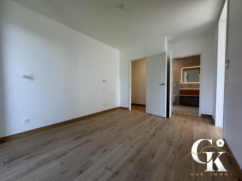 Maison contemporaine - 141 m² - 5 pièces