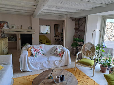 Maison - 144 m² - 6 pièces