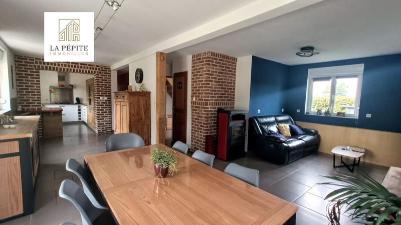 Maison - 143 m² - 5 pièces