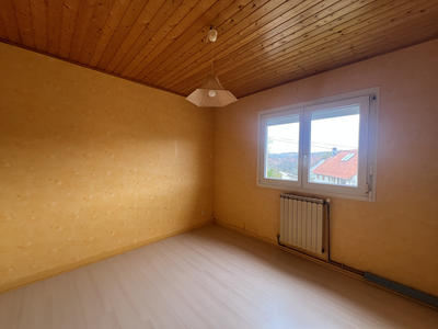 Maison - 88 m² - 6 pièces